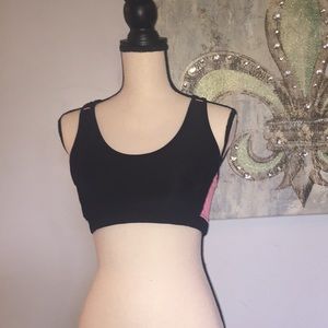 Avía Sports Bra - Black and Pink - Size Large